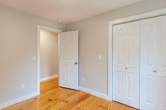 7 Lucas Ct, Bristol, ME 04539 - unfurnished bedroom featuring light wood-style flooring and a closet