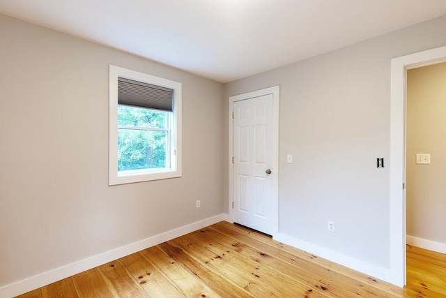 7 Lucas Ct, Bristol, ME 04539 - empty room featuring baseboards and light wood finished floors