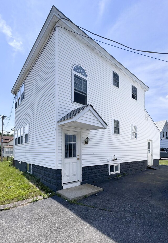 127 Brook St, Sanford, ME 04073 - photo 32