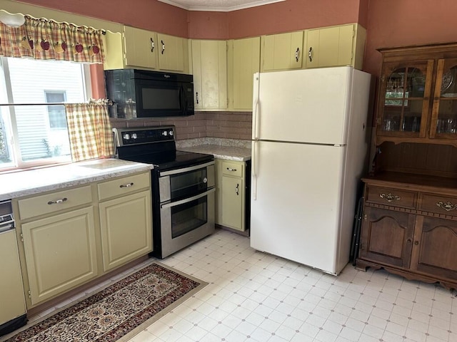 67 Medway Rd, Millinocket, ME 04462 - photo 16