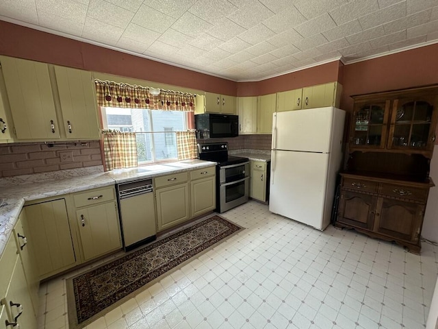 67 Medway Rd, Millinocket, ME 04462 - photo 18