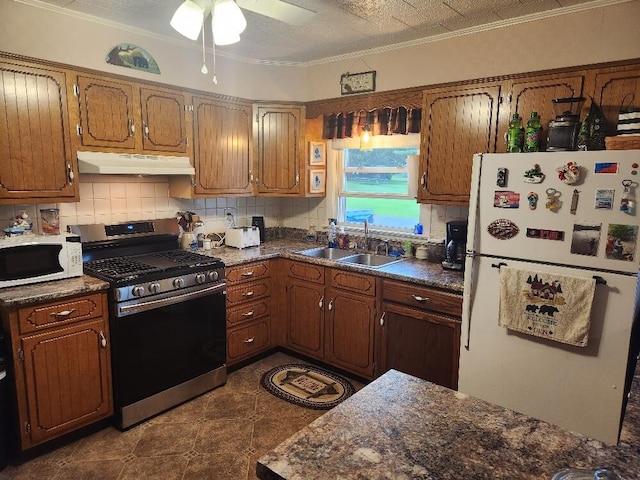 24 Western Ave, East Millinocket, ME 04430 - photo 7