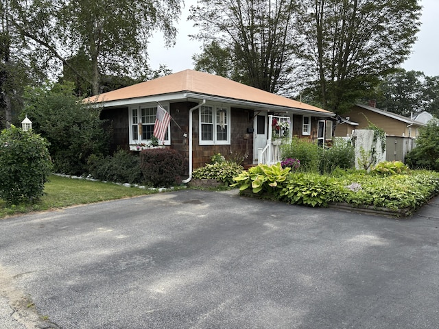 9 Pleasant St, Old Orchard Beach, ME 04064 - photo 1