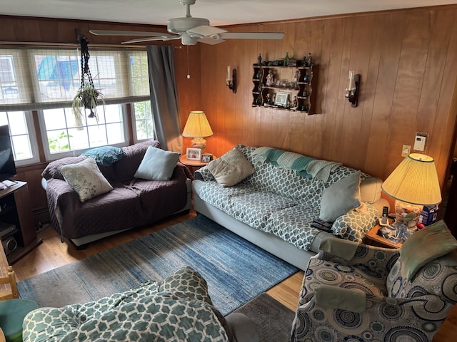 9 Pleasant St, Old Orchard Beach, ME 04064 - photo 4