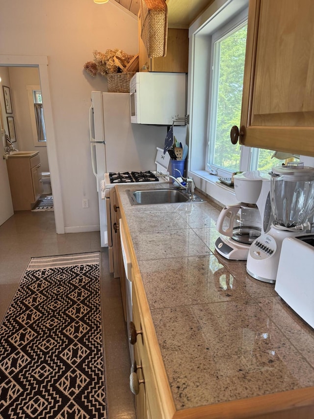 614 Gouldsboro Point Rd, Gouldsboro, ME 04607 - photo 60