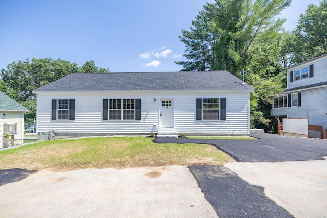 18 Hazel St, Auburn, ME 04210 - photo 1