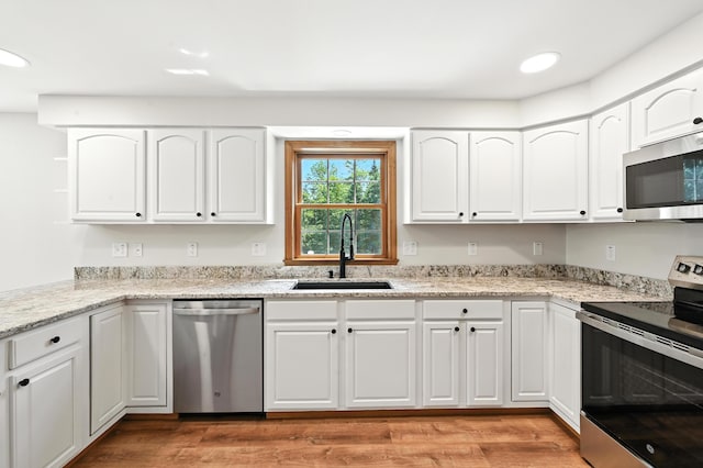 111 Axtell Dr, Oakland, ME 04963 - photo 5