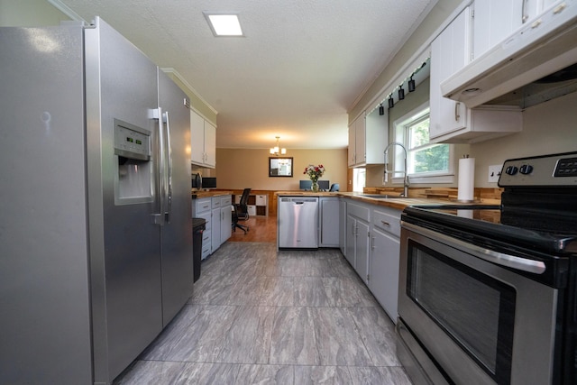 653 Moosehead Trl, Newport, ME 04953 - photo 12