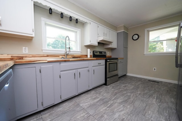 653 Moosehead Trl, Newport, ME 04953 - photo 11