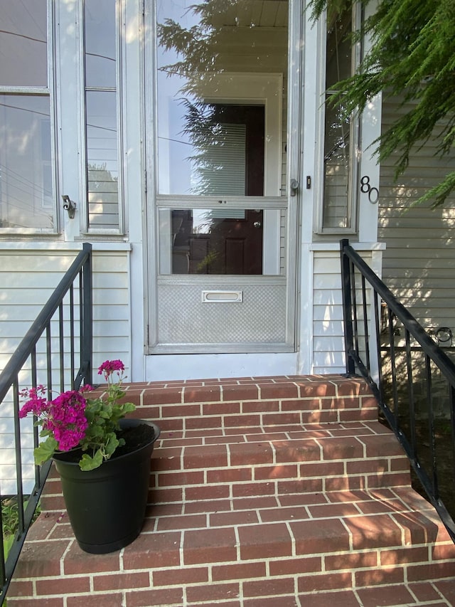 80 High St, Fairfield, ME 04937 - photo 2