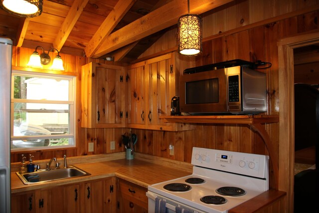 59 Swan Rd, Raymond, ME 04071 - photo 12