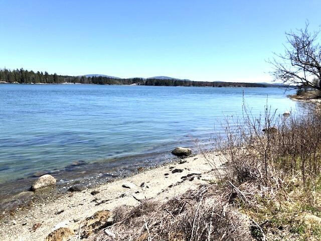 37 Hanna Dr, Trenton, ME 04605 - photo 5