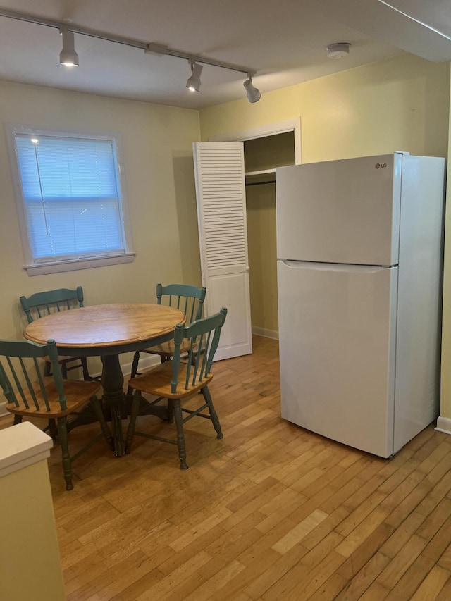 26 Crescent St Unit 26-28, Rockland, ME 04841 - photo 4