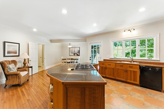 9 Scitterygussett Dr, Falmouth, ME 04105 - photo 15