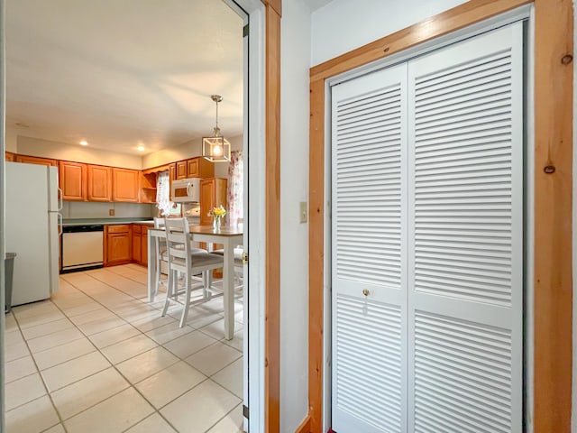 17 Heathwood Ln, Lewiston, ME 04240 - photo 3