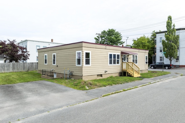 126 Spring St, Lewiston, ME 04240 - photo 1