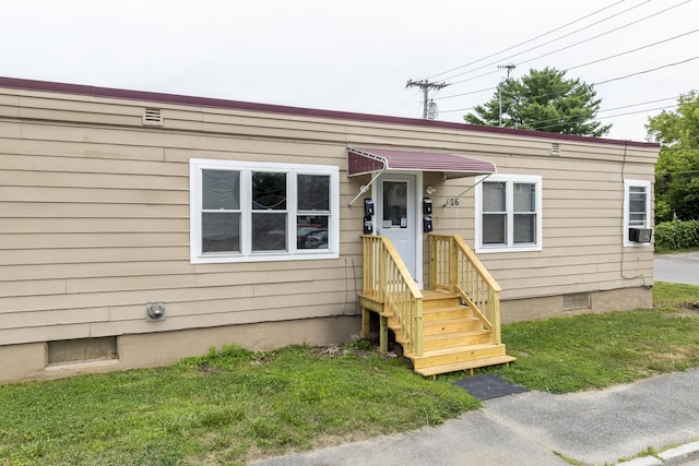 126 Spring St, Lewiston, ME 04240 - photo 4
