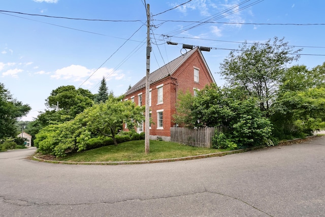 28 Pleasant St, Waldoboro, ME 04572 - photo 48