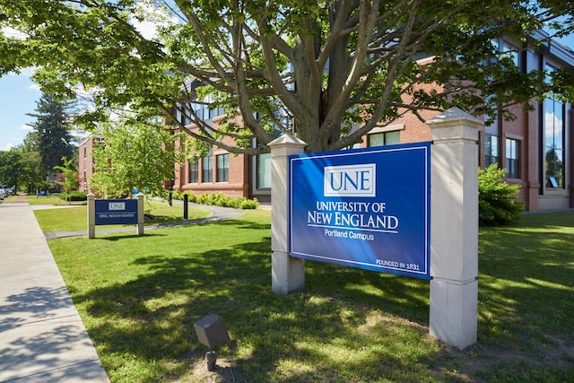 67 Beacon St, Portland, ME 04103 - photo 77