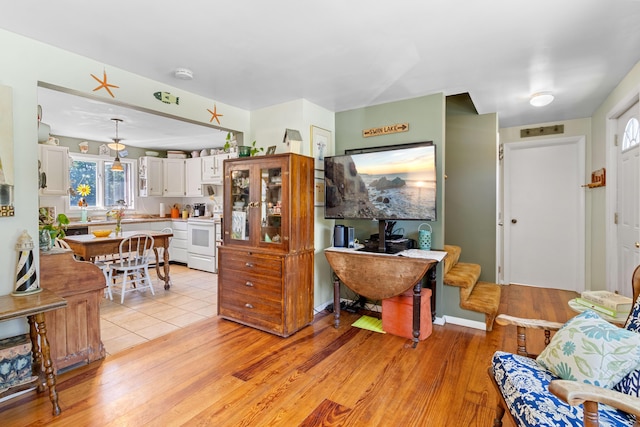 16 Lake Ave, Rockland, ME 04841 - photo 31