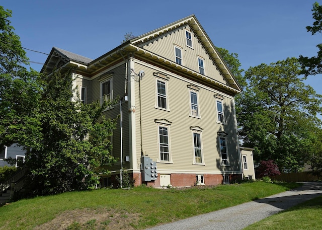 147 Pleasant Ave Unit 2, Portland, ME 04103 - photo 2