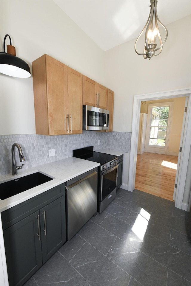 147 Pleasant Ave Unit 2, Portland, ME 04103 - photo 6