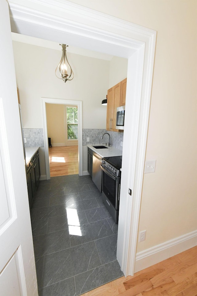 147 Pleasant Ave Unit 2, Portland, ME 04103 - photo 12