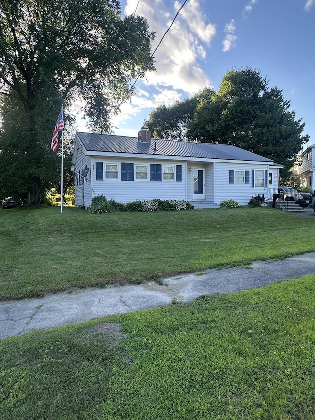 48 Beech St, East Millinocket, ME 04430 - photo 2