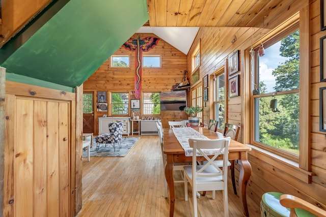 424 Molyneaux Rd, Camden, ME 04843 - photo 32