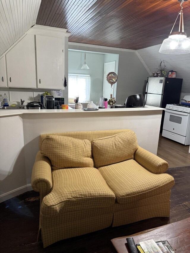 343 Pine St, Lewiston, ME 04240 - photo 43