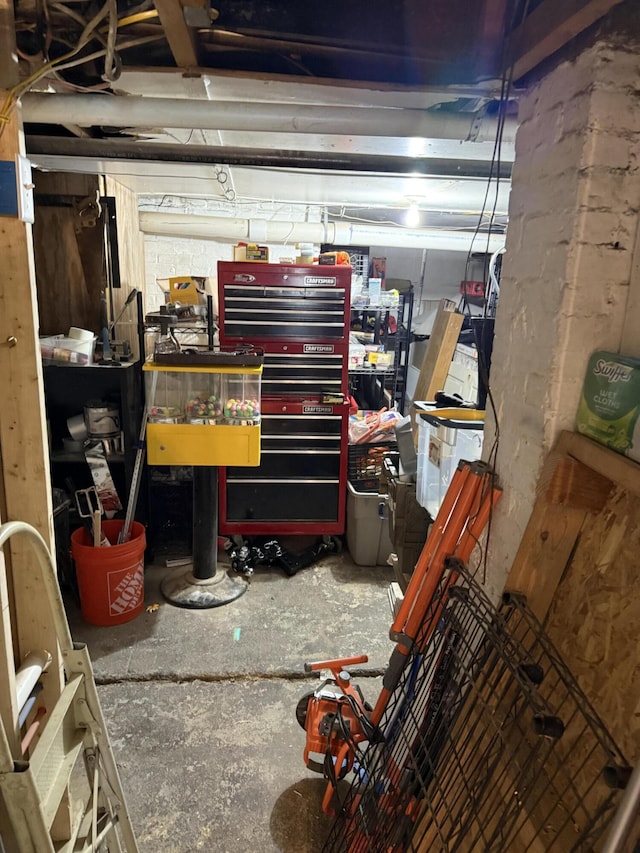 128 Pine St, Lewiston, ME 04240 - photo 20