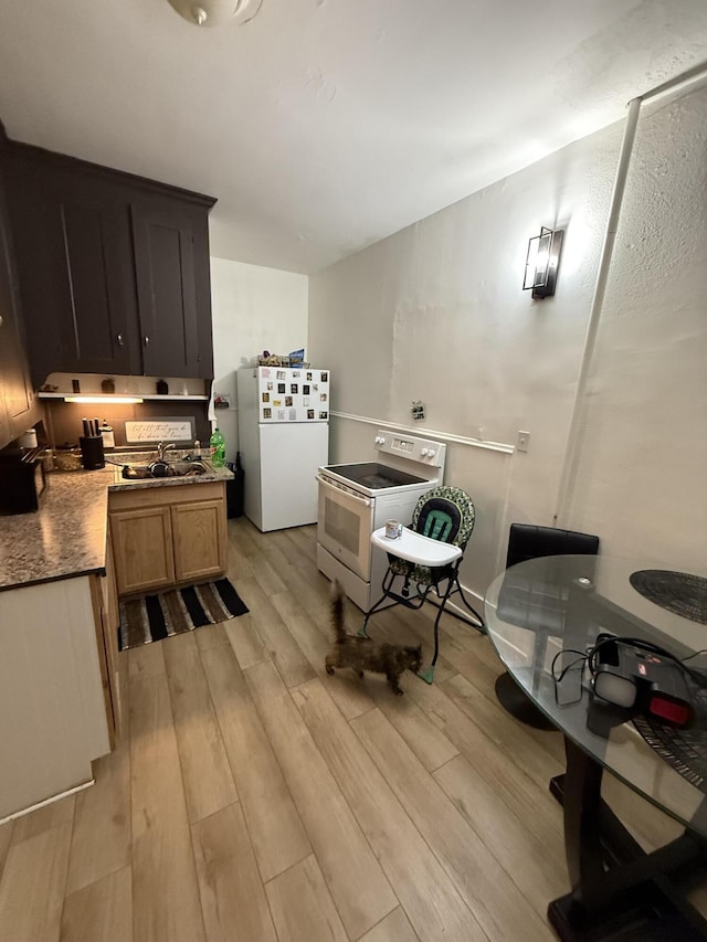128 Pine St, Lewiston, ME 04240 - photo 65
