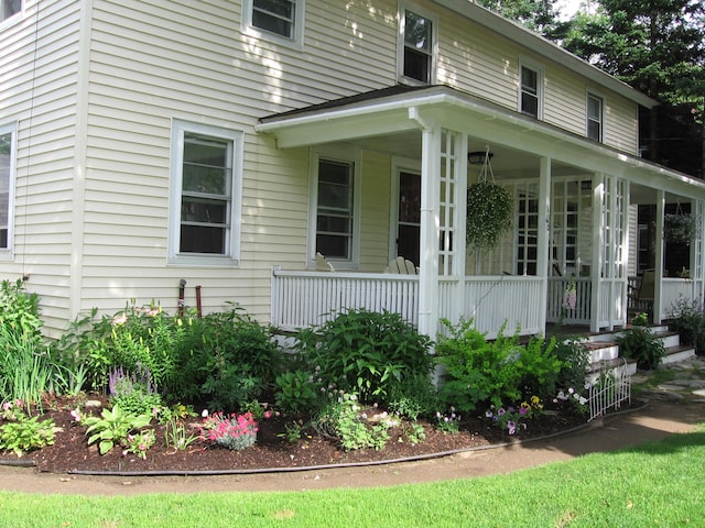 106-108 River St, Dover-Foxcroft, ME 04426 - photo 2