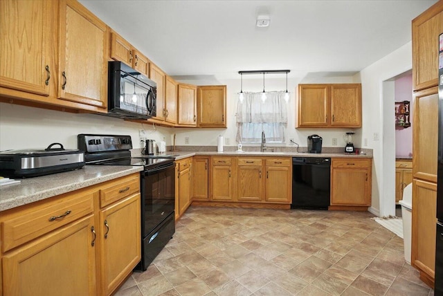 24 Clifford St, Mechanic Falls, ME 04256 - photo 21