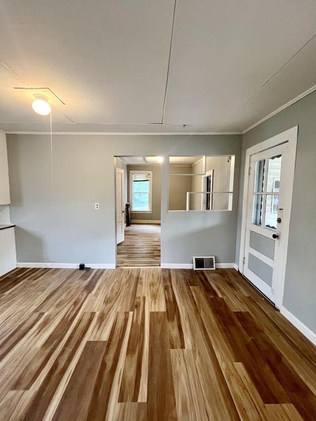 246 Lincoln St, Lewiston, ME 04240 - photo 8