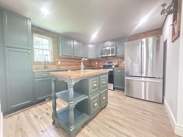 303 Mcgrath Pond Rd, Oakland, ME 04963 - photo 8