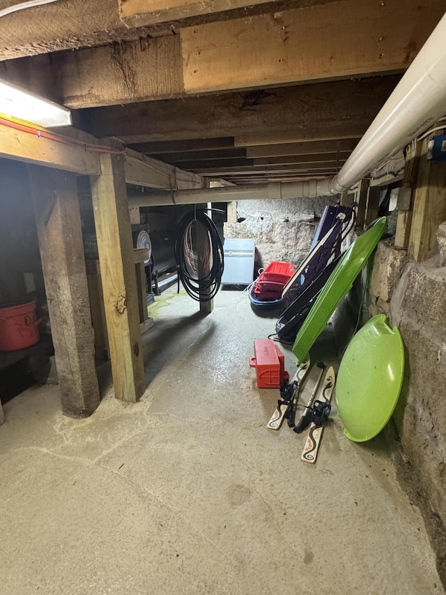 62 W Main St, Vinalhaven, ME 04863 - photo 33