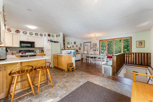 556 River Rd, Lewiston, ME 04240 - photo 11