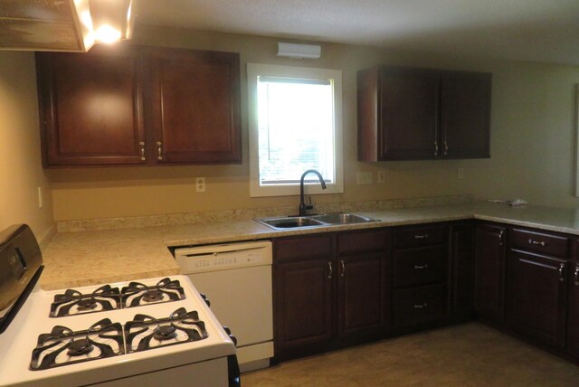 23 Pine St, Milo, ME 04463 - photo 6