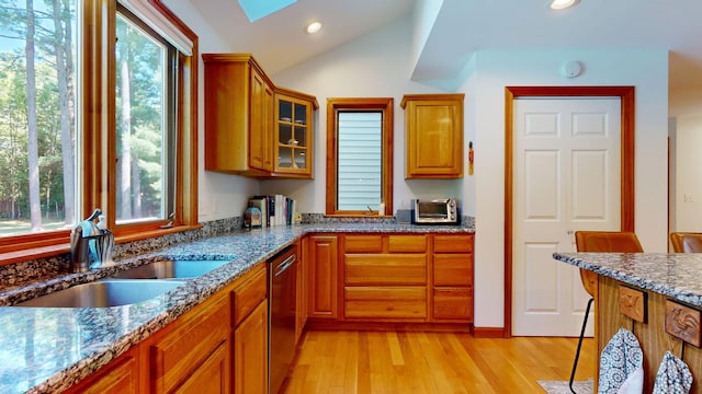 17 Olympia Ave, Old Orchard Beach, ME 04064 - photo 22