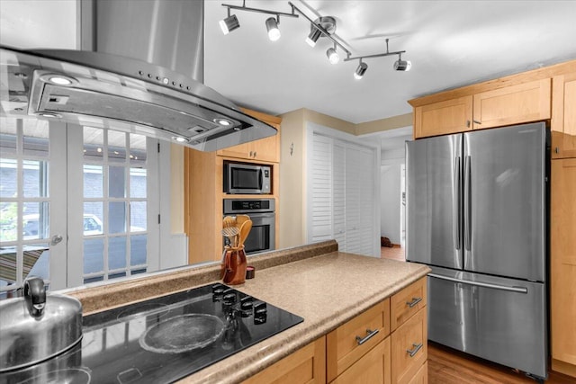 10 Green St, Castine, ME 04421 - photo 21