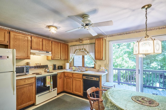 538 Main St Unit 19, Sanford, ME 04083 - photo 3