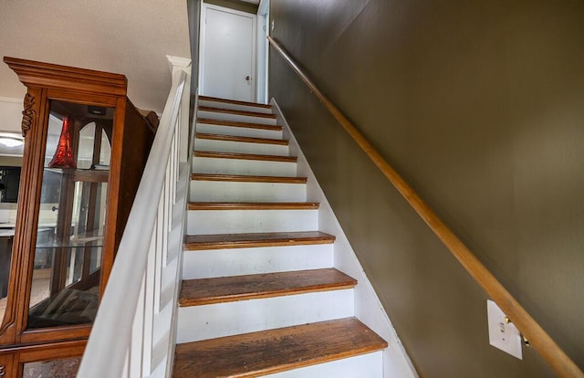 28 Mathews Ave, Waterville, ME 04901 - photo 18