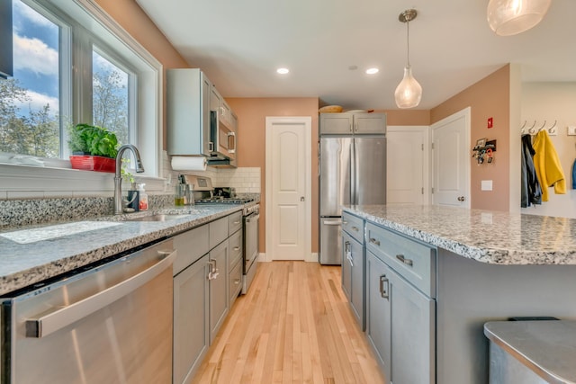 8 Totem Pines Dr, Hollis, ME 04042 - photo 4