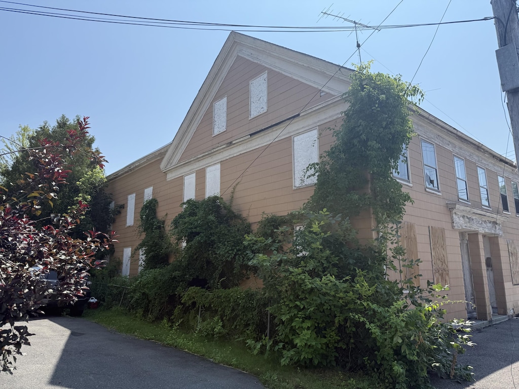 6 Maple St, Biddeford, ME 04005 - photo 3