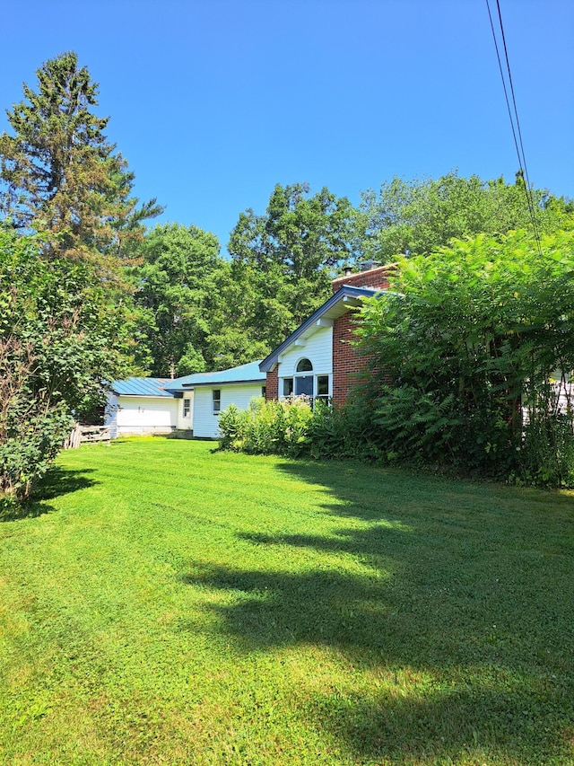 322 Taylor Rd, Winslow, ME 04901 - photo 3