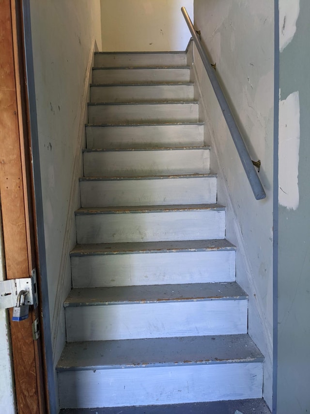 11 Baldwin St, Livermore Falls, ME 04254 - photo 25