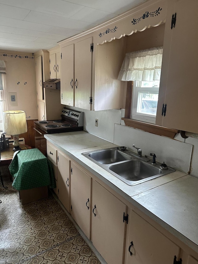 51 York St, Millinocket, ME 04462 - photo 5