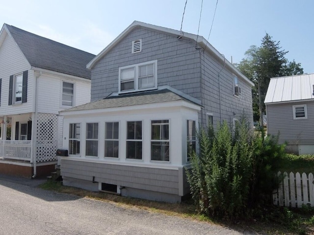 13 Maplewood Ave, Old Orchard Beach, ME 04064 - photo 2