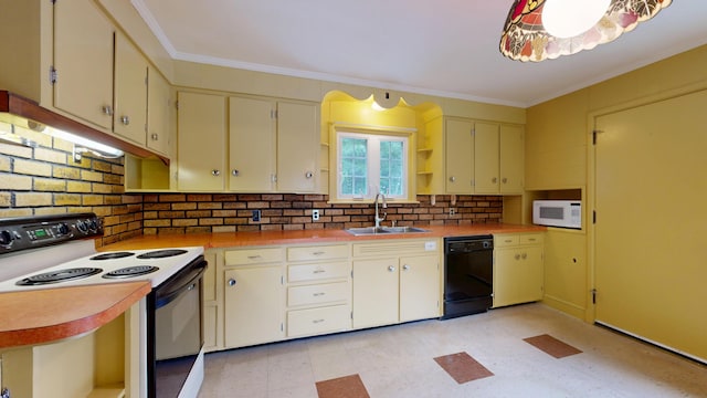 80 Pettingill St, Lewiston, ME 04240 - photo 4